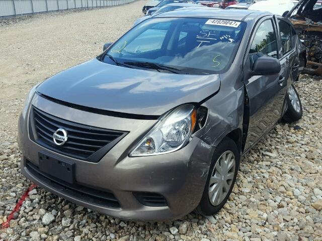 3N1CN7AP9DL857075 - 2013 NISSAN VERSA GRAY photo 2