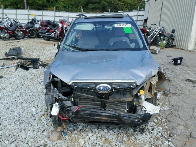 JF2SJADC2GH501047 - 2016 SUBARU FORESTER 2 SILVER photo 9