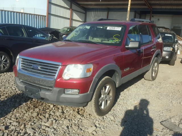 1FMEU73E56UA27301 - 2006 FORD EXPLORER X MAROON photo 2