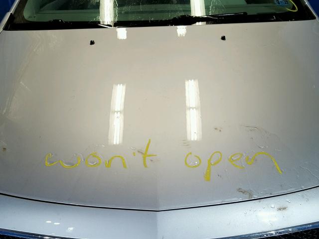 1G1ZB5E01CF277600 - 2012 CHEVROLET MALIBU LS 银色 照片 7