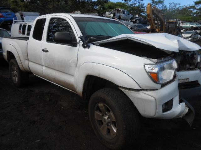 5TFUU4EN9FX126049 - 2015 TOYOTA TACOMA ACC WHITE photo 1