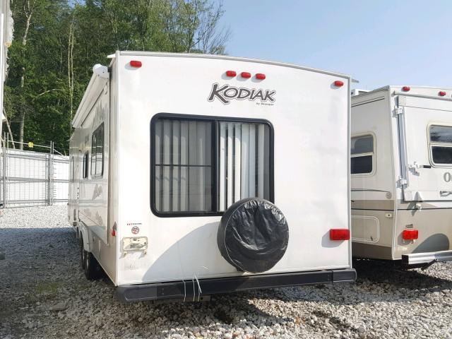 47CTS5R268K122725 - 2008 AREO CAMPER WHITE photo 3