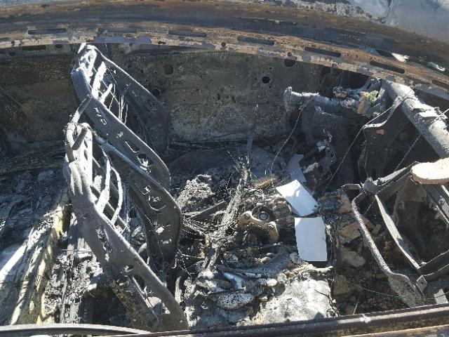 3VWCD21C12M447309 - 2002 VOLKSWAGEN NEW BEETLE 烧焦的 照片 5