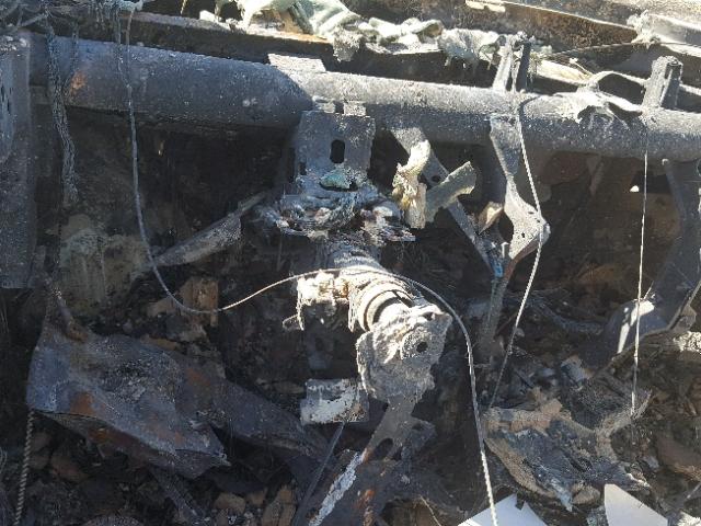 3VWCD21C12M447309 - 2002 VOLKSWAGEN NEW BEETLE 烧焦的 照片 8