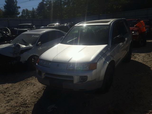 5GZCZ33D65S854035 - 2005 SATURN VUE SILVER photo 2