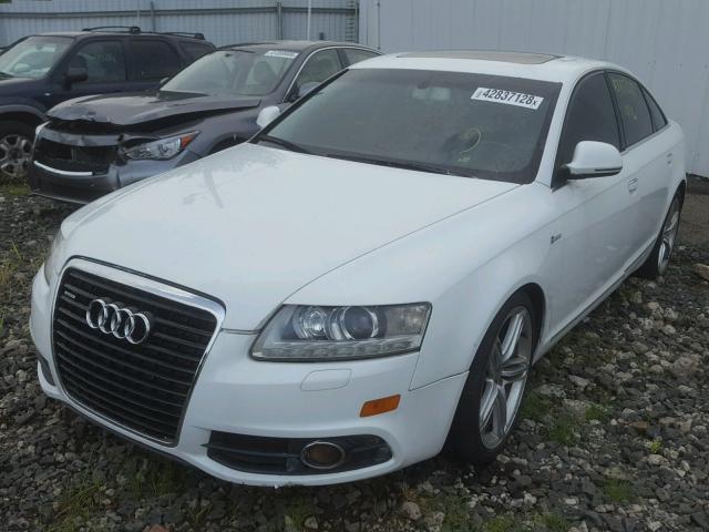 WAUKGAFB4BN025814 - 2011 AUDI A6 PRESTIG WHITE photo 2