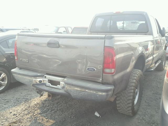 1FTNW21P54EB43725 - 2004 FORD F250 CHARCOAL photo 4