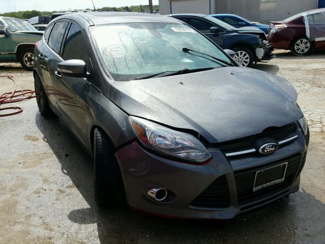 1FAHP3M22CL381936 - 2012 FORD FOCUS SEL GRAY photo 1