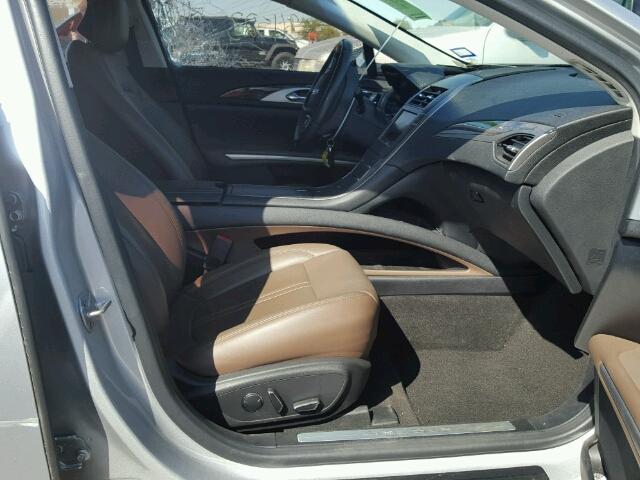 3LN6L2GKXFR604728 - 2015 LINCOLN MKZ Արծաթագույն լուսանկար 5