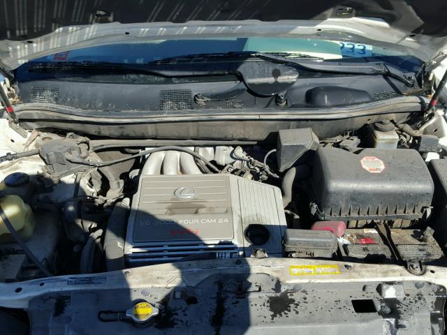 JT6HF10U9Y0156695 - 2000 LEXUS RX 300 CREAM photo 7