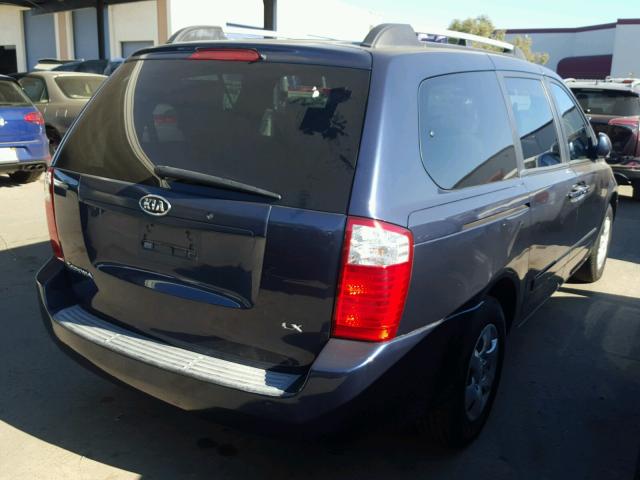 KNDMB233786249305 - 2008 KIA SEDONA BLUE photo 4