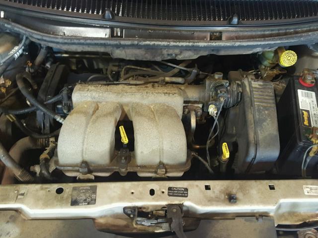 2B4FP25B6YR684952 - 2000 DODGE CARAVAN SILVER photo 7