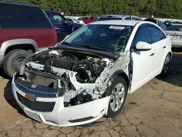 1G1PA5SH8D7135521 - 2013 CHEVROLET CRUZE WHITE photo 2