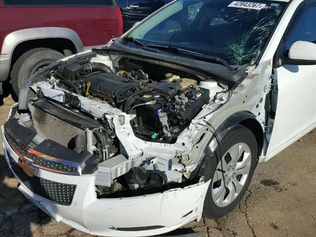 1G1PA5SH8D7135521 - 2013 CHEVROLET CRUZE WHITE photo 9