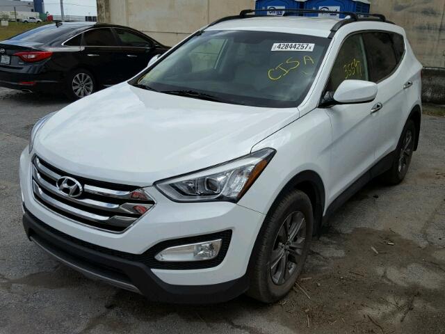 5XYZU3LB0EG189597 - 2014 HYUNDAI SANTA FE S WHITE photo 2