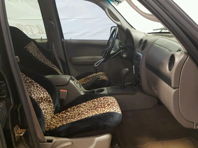 1J4GL48K92W209749 - 2002 JEEP LIBERTY SP BLACK photo 5