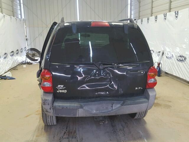 1J4GL48K92W209749 - 2002 JEEP LIBERTY SP BLACK photo 9