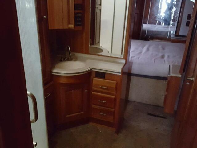 1RF43561772041125 - 2007 ROADMASTER RAIL MONOCOQUE İki rəngli foto 9