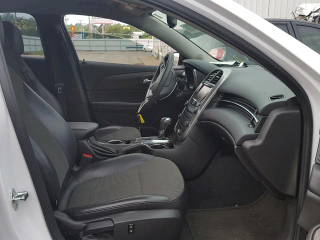 1G11C5SLXFF316665 - 2015 CHEVROLET MALIBU 1LT WHITE photo 5