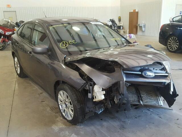 1FAHP3F23CL418070 - 2012 FORD FOCUS SE CHARCOAL photo 1
