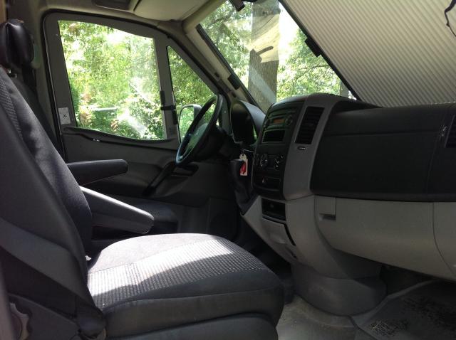 WDPPF445689358696 - 2008 FREIGHTLINER SPRINTER 3 TAN photo 5