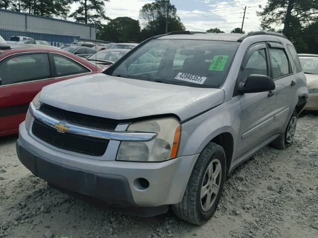 2CNDL13F466149635 - 2006 CHEVROLET EQUINOX LS SILVER photo 2