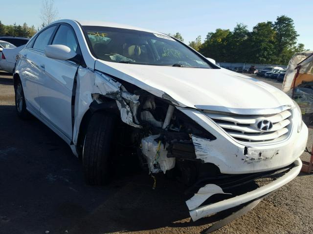 5NPEB4AC8DH763974 - 2013 HYUNDAI SONATA GLS WHITE photo 1