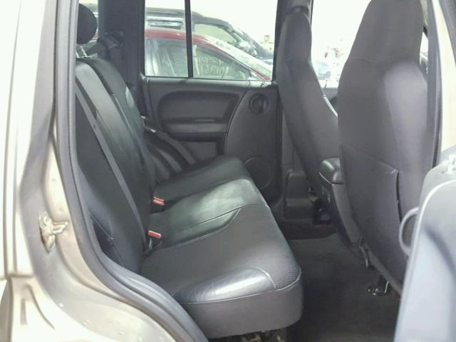 1J4GL38K13W722716 - 2003 JEEP LIBERTY RE GOLD photo 6