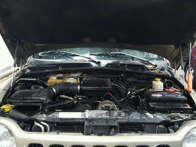 1J4GL38K13W722716 - 2003 JEEP LIBERTY RE GOLD photo 7