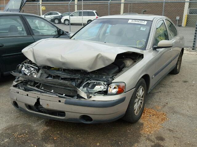 YV1RS61TX42347126 - 2004 VOLVO S60 BEIGE photo 2