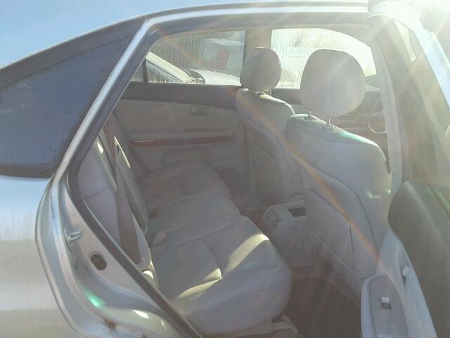 JTJHA31U950080244 - 2005 LEXUS RX 330 SILVER photo 6