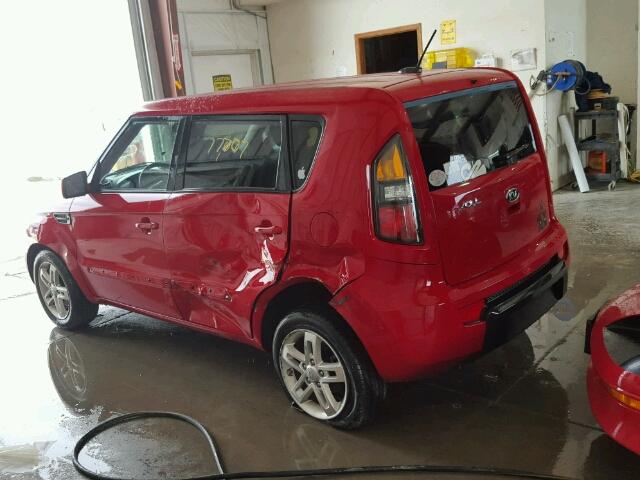 KNDJT2A20B7285672 - 2011 KIA SOUL RED photo 3