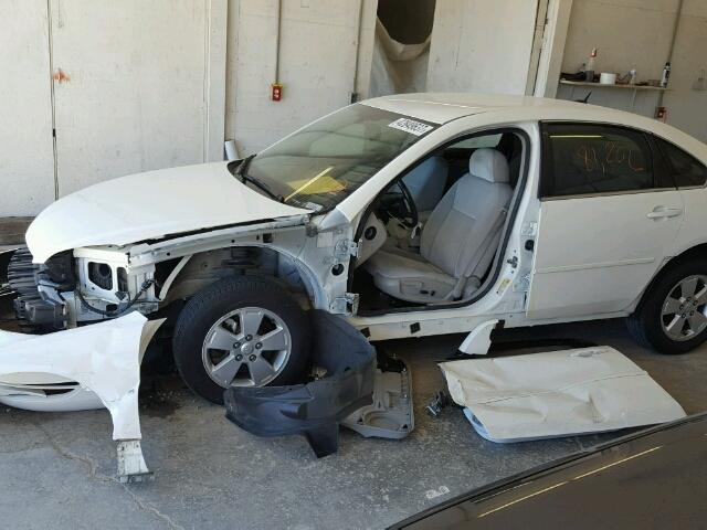 2G1WT58K179375098 - 2007 CHEVROLET IMPALA LT WHITE photo 9