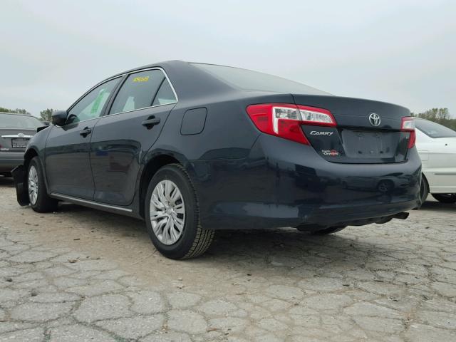 4T1BF1FK5DU220637 - 2013 TOYOTA CAMRY L GRAY photo 3