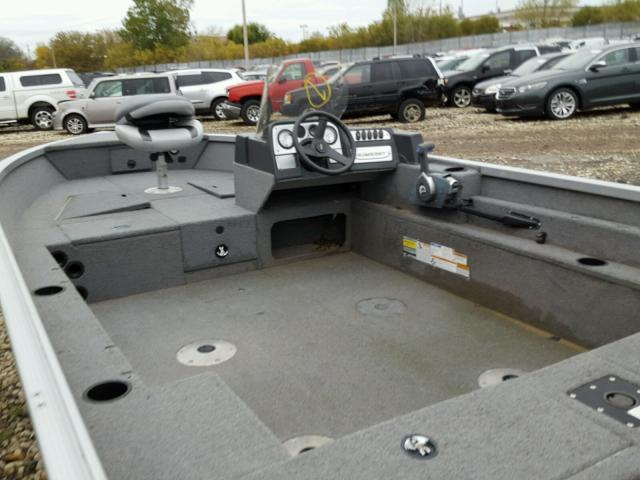 ACBV9026F414 - 2014 ALMC BOAT GRAY photo 6