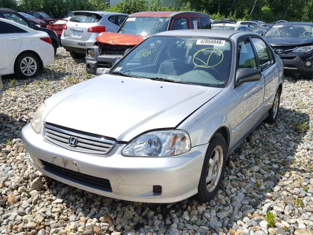 2HGEJ6612XH587556 - 1999 HONDA CIVIC BASE SILVER photo 9