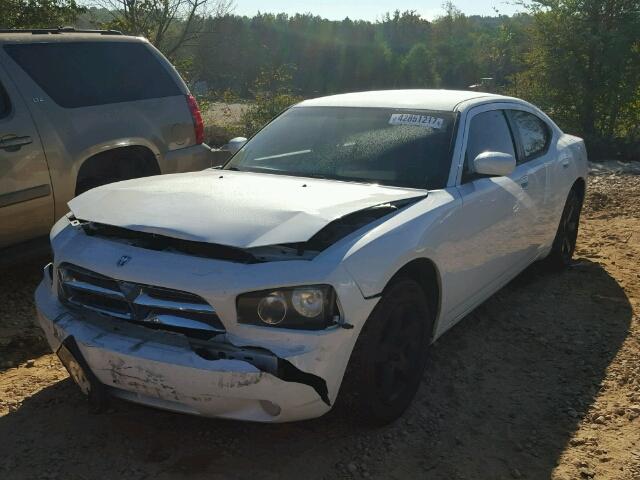 2B3CA3CVXAH257653 - 2010 DODGE CHARGER SX WHITE photo 2