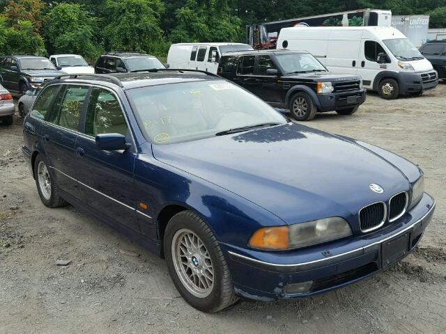 WBADP6330XBV60960 - 1999 BMW 528 IT AUT BLUE photo 1