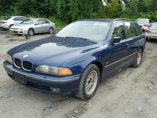 WBADP6330XBV60960 - 1999 BMW 528 IT AUT BLUE photo 2