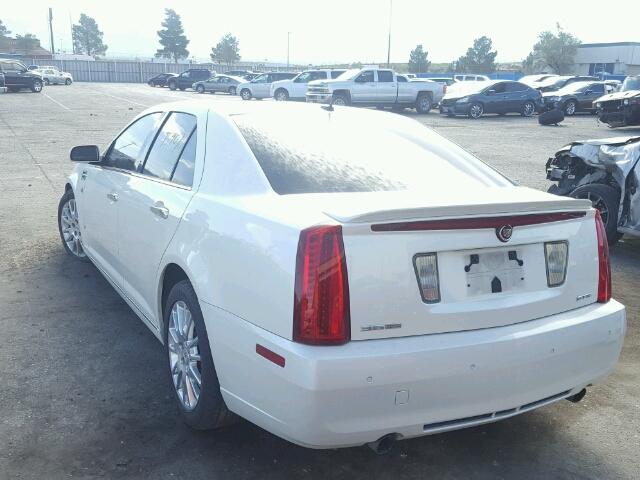 1G6DK67V280211859 - 2008 CADILLAC STS WHITE photo 3