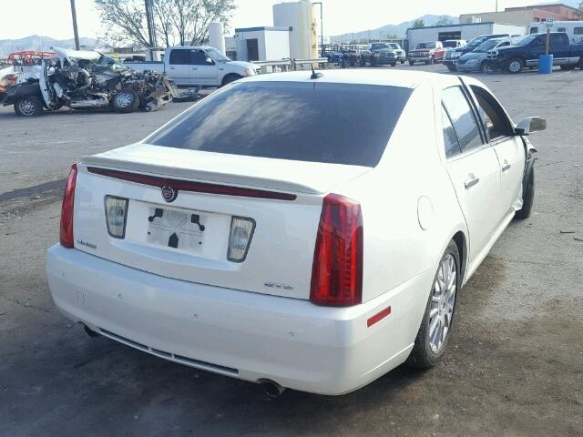 1G6DK67V280211859 - 2008 CADILLAC STS WHITE photo 4