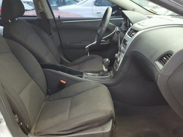 1G1ZC5EU6CF342408 - 2012 CHEVROLET MALIBU 1LT 银色 照片 5