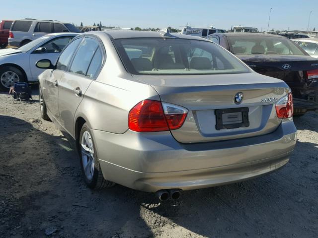 WBAVA37578NL56267 - 2008 BMW 328 GOLD photo 3