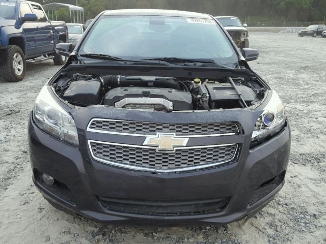 1G11H5SA2DF326944 - 2013 CHEVROLET MALIBU LTZ 灰色 照片 9