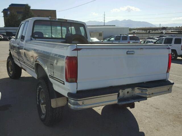 1FTHX26G7NKB52450 - 1992 FORD F250 WHITE photo 3