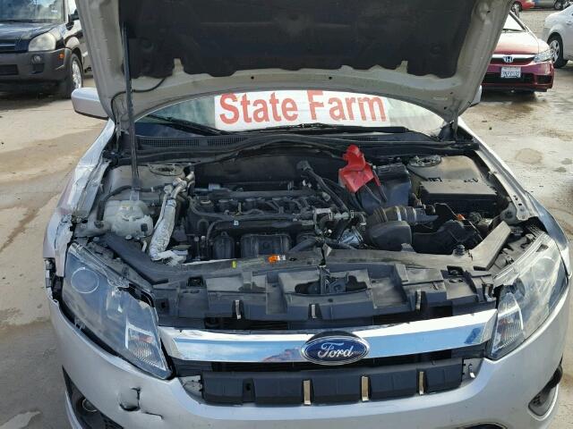 3FAHP0HA2AR233641 - 2010 FORD FUSION SE SILVER photo 7