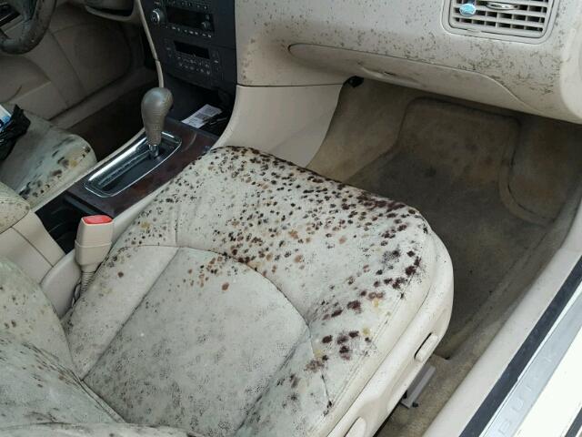 2G4WD582971122268 - 2007 BUICK LACROSSE C WHITE photo 9