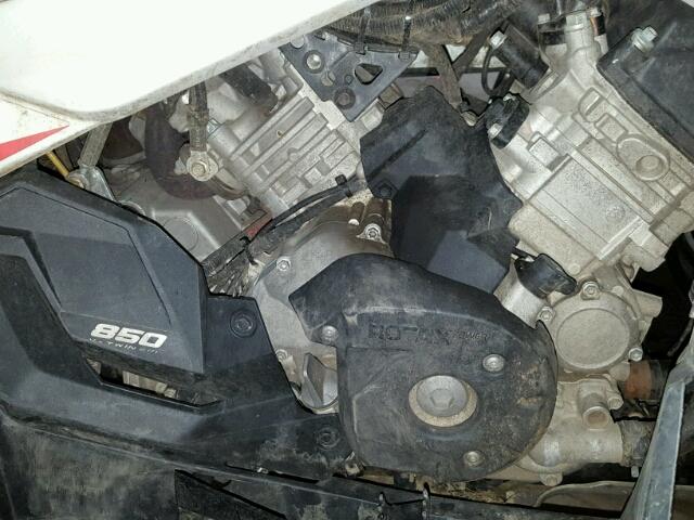 3JBMXAU47JJ000113 - 2018 CAN-AM RENEGADE X 双色 照片 7