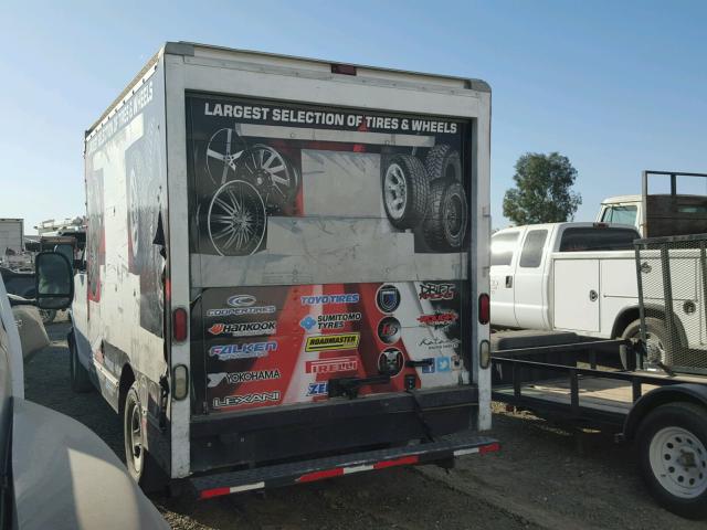 1GDGG31V661903628 - 2006 GMC SAVANA WHITE photo 3