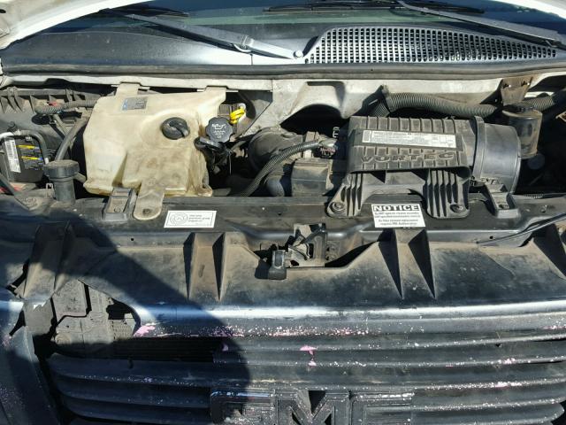 1GDGG31V661903628 - 2006 GMC SAVANA WHITE photo 7